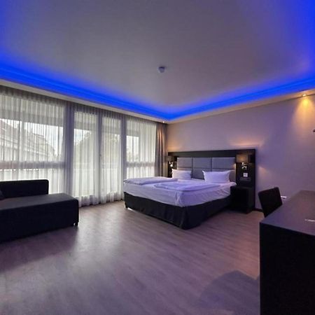 Zi Hotel Карлсруе Екстер'єр фото