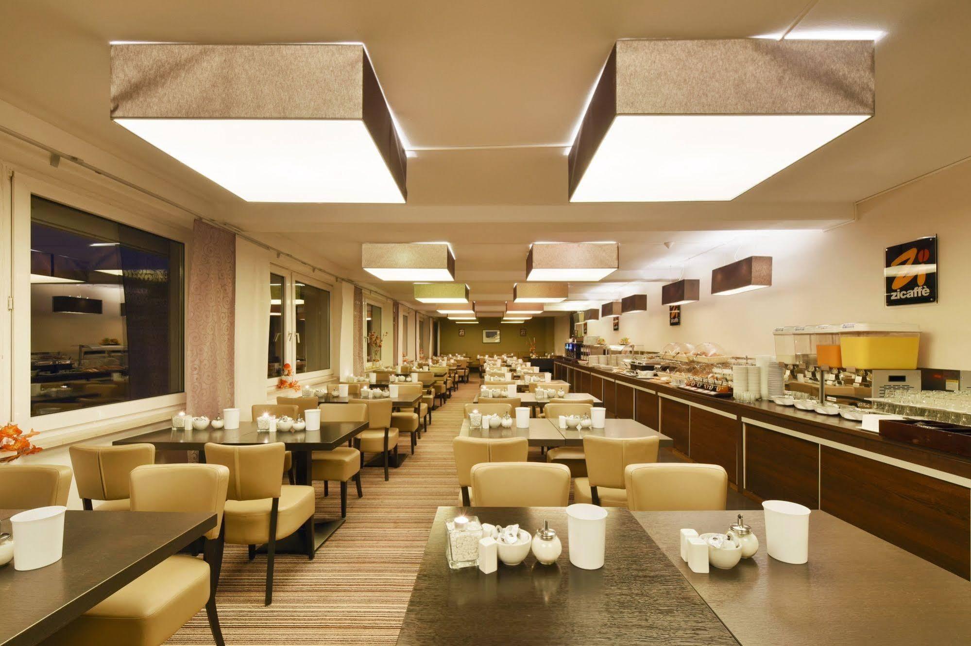 Zi Hotel Карлсруе Екстер'єр фото