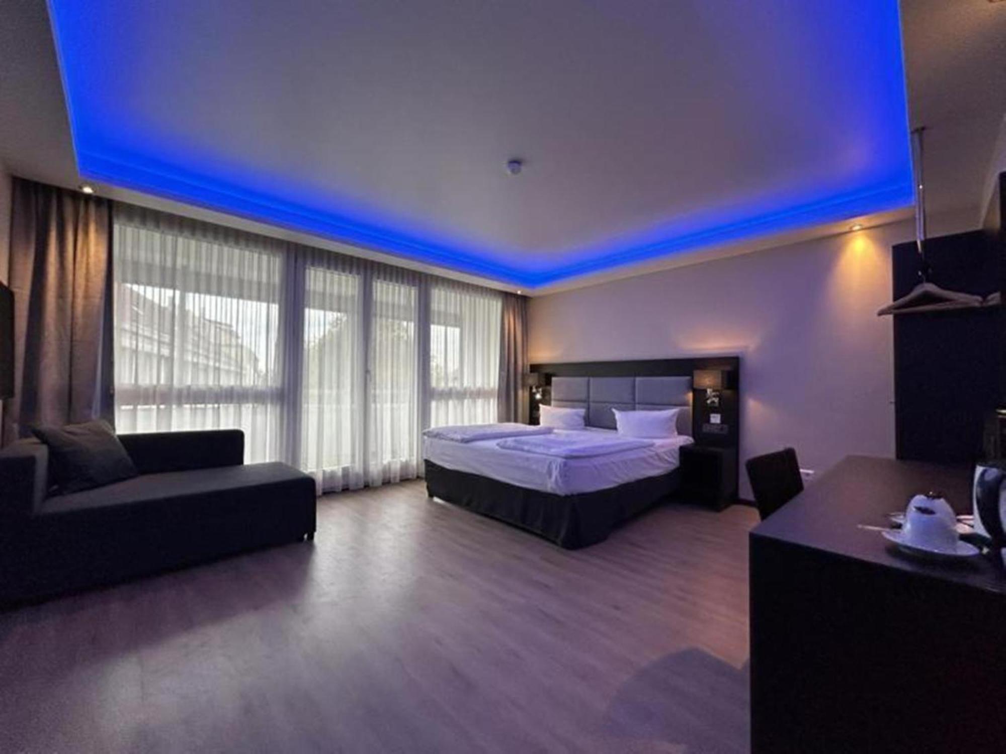 Zi Hotel Карлсруе Екстер'єр фото