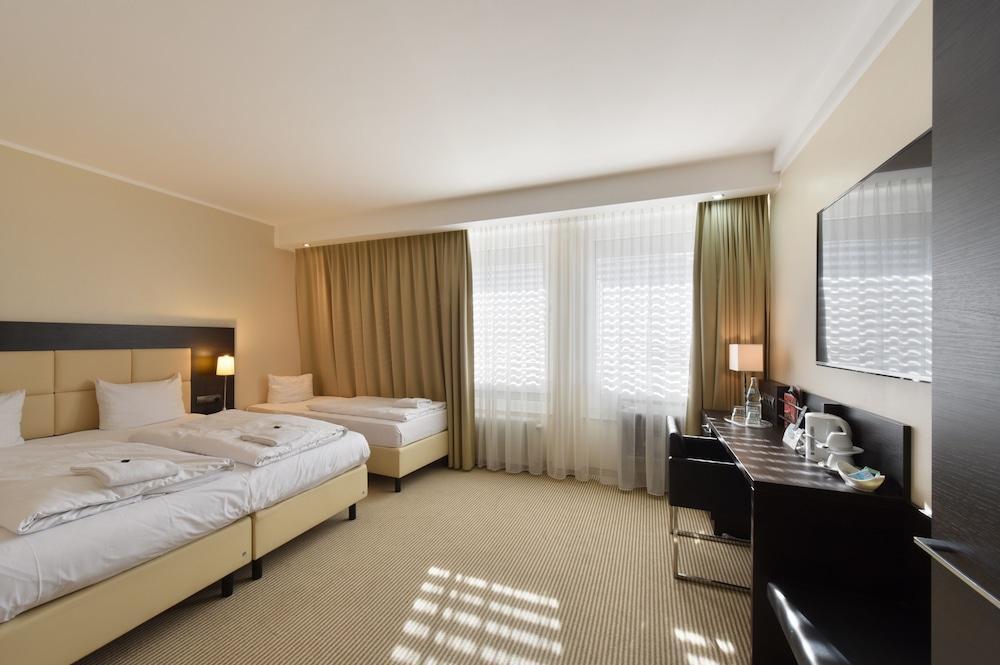 Zi Hotel Карлсруе Екстер'єр фото